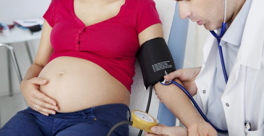 Eclampsia si preeclampsia. De ce sunt periculoase